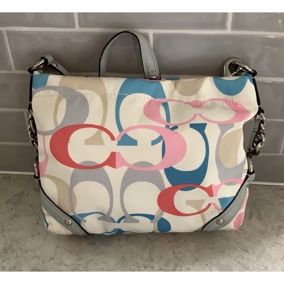 Coach Carly Signature Optic Shoulder Bag - Picture 4 of 16